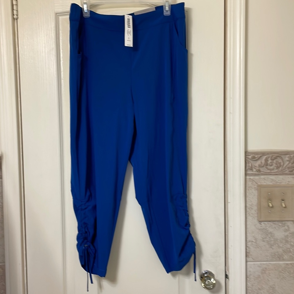 Chico’s Zenergy crop pants , size 2 ( large ), Royal blue, New with tags